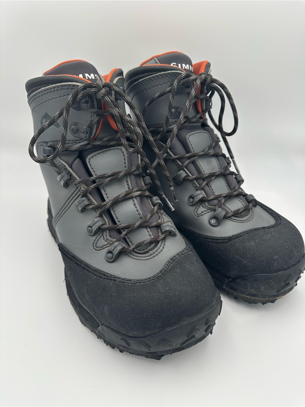 Simms Freestone Wading Boot with Vibram outsole Size US 8